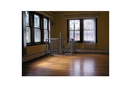 Building Photo - 2814 N Normandy Ave