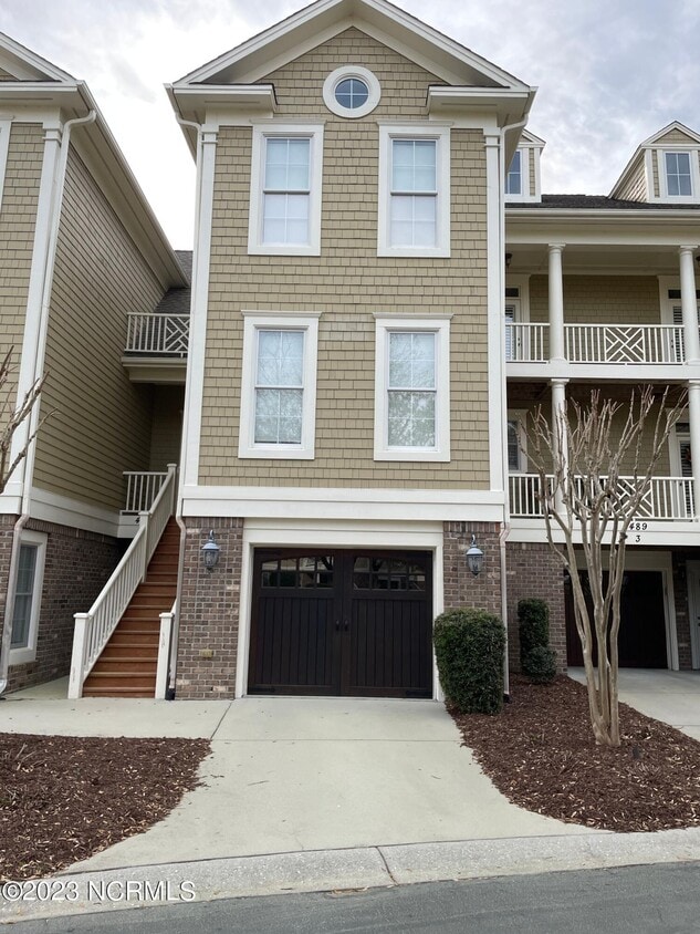 489 River Bluff Dr, Shallotte, NC 28470 Townhome Rentals in Shallotte