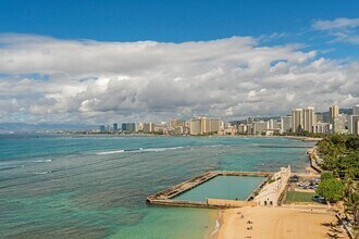 Building Photo - 2877 Kalakaua Ave