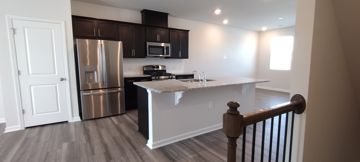 Foto principal - Room in Townhome on Chert Ln