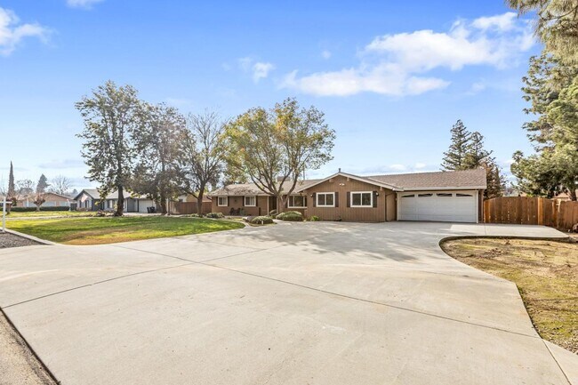 Foto del edificio - Madera Ranchos Home, 3BR/2BA, Built 1986 -...