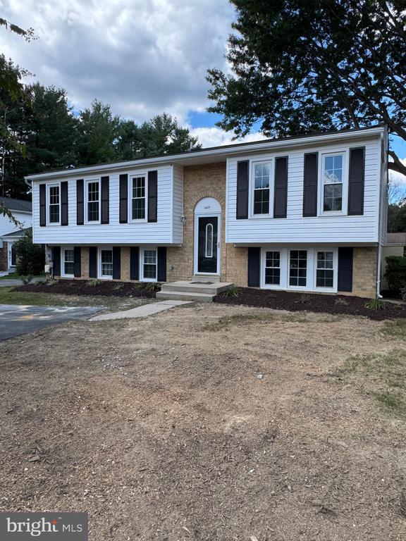 Building Photo - 5529 Corot Ct