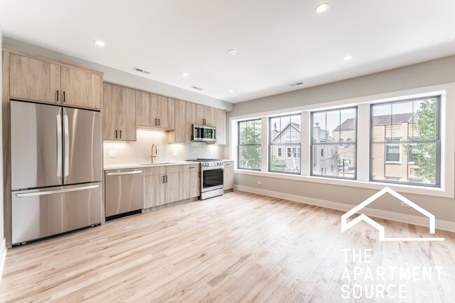 Building Photo - 2541 N Campbell Ave