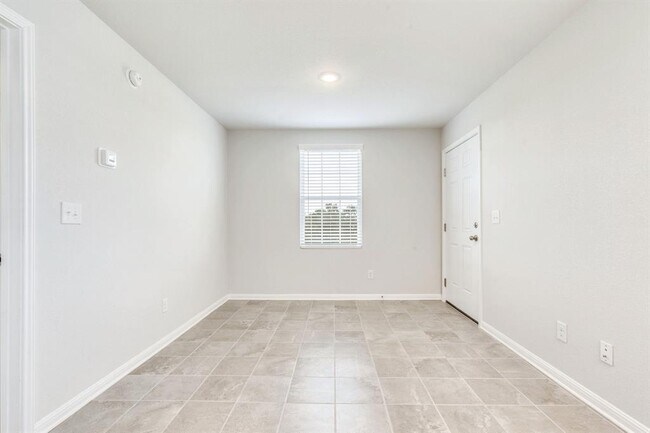 Foto del edificio - 1628 Arbor Knot Dr