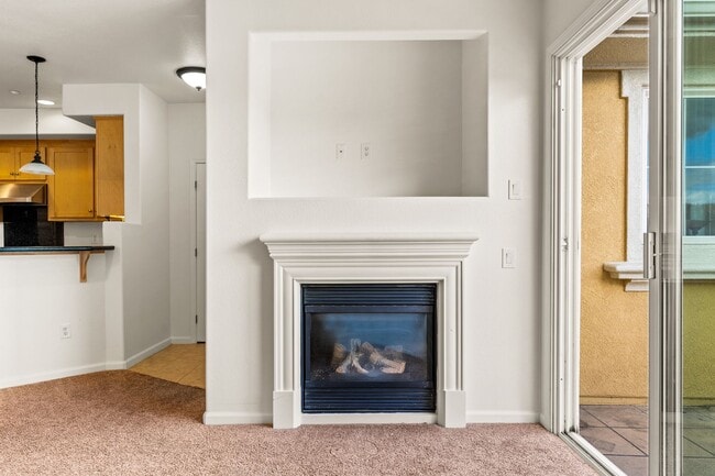 Building Photo - Spacious 3-Bedroom Dublin Townhome with Private Balcony & Fireplace