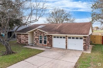 Building Photo - 4706 Jefferson Ave