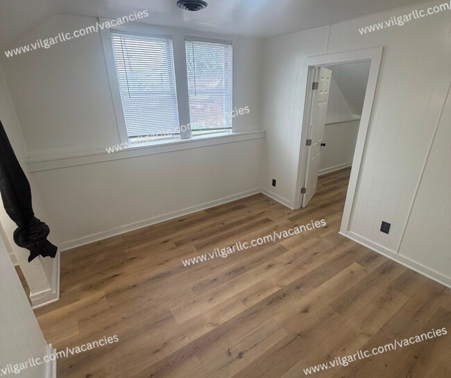Foto del edificio - 5035 Tod Ave