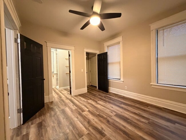 Foto del edificio - 1035 1st Ave S