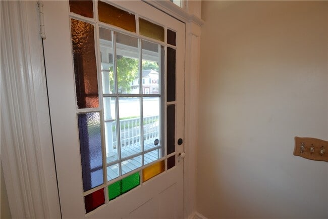 Building Photo - 505 E Main St