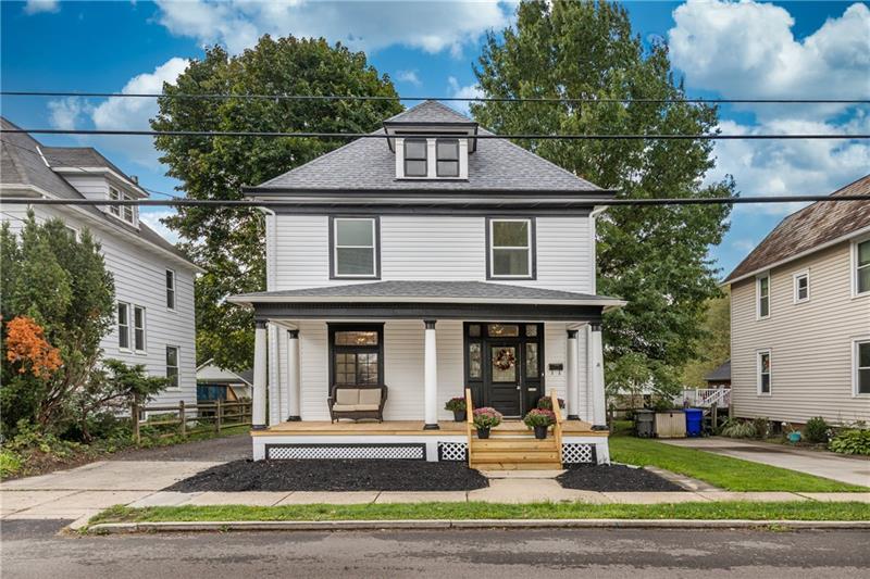 318 E New Castle St, Zelienople, PA 16063 House Rental in Zelienople