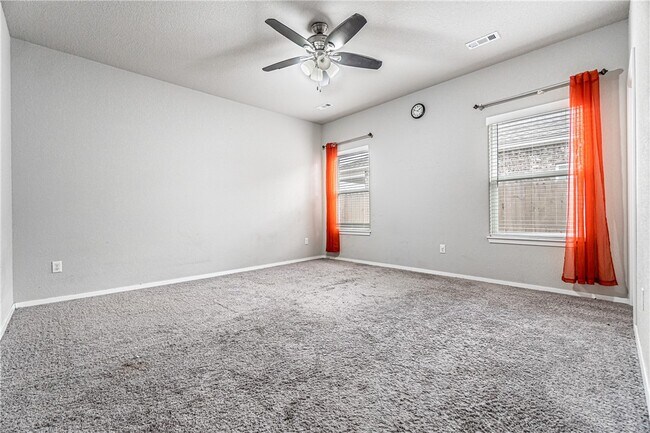 Foto del edificio - 6609 SW Warrington Rd