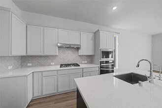 Building Photo - 1207 Carswell Grove Dr