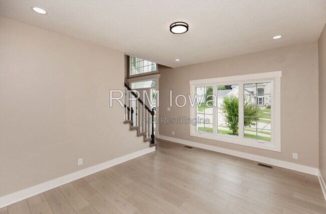 Foto del edificio - 14440 Briarwood Ln