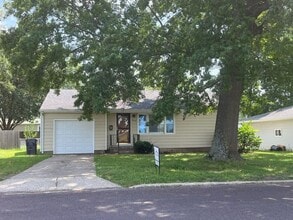 Building Photo - 202 Clinkscales Rd