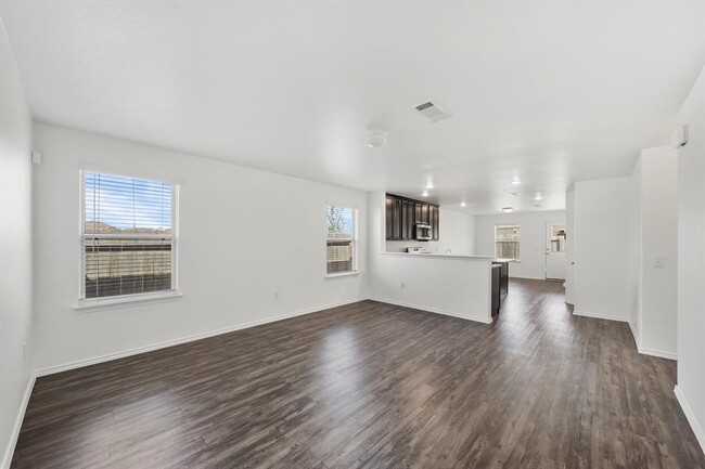 Building Photo - 2611 Lapwing Dr.