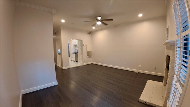 Building Photo - 12550 Piping Rock Dr