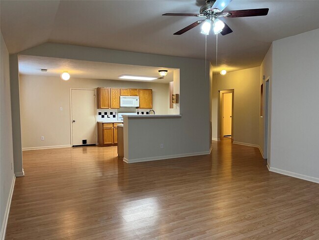 Foto del edificio - 17314 Glenmorris Dr