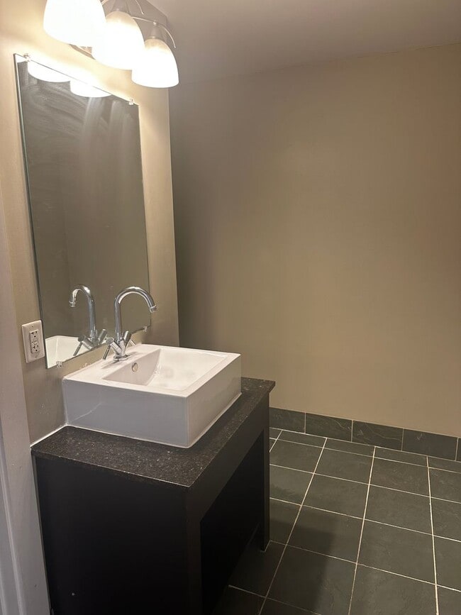 Interior Photo - Greystone Lofts