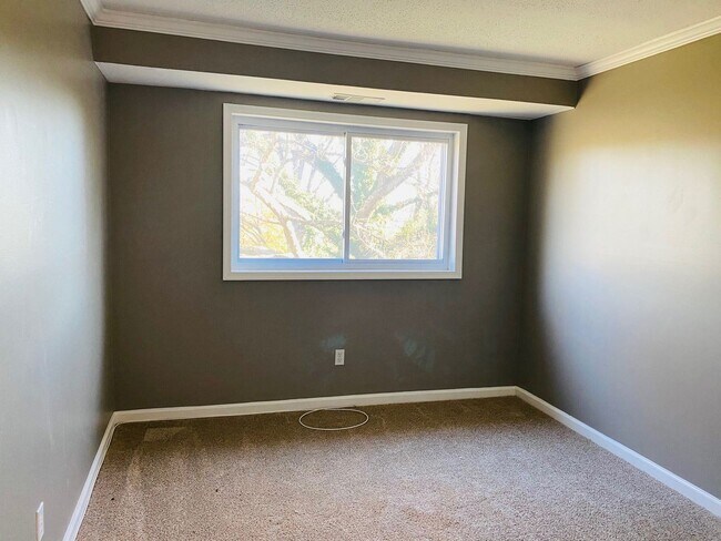 Foto del edificio - 3 br, 2 bath House - 11905 TARRAGON APT. - J