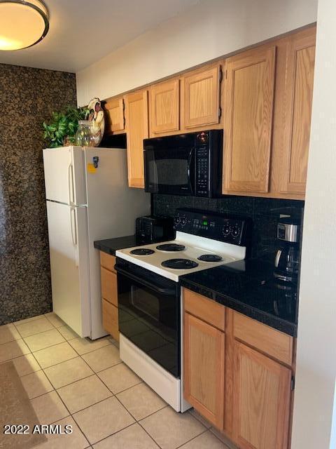 Foto del edificio - 3313 N 68th St