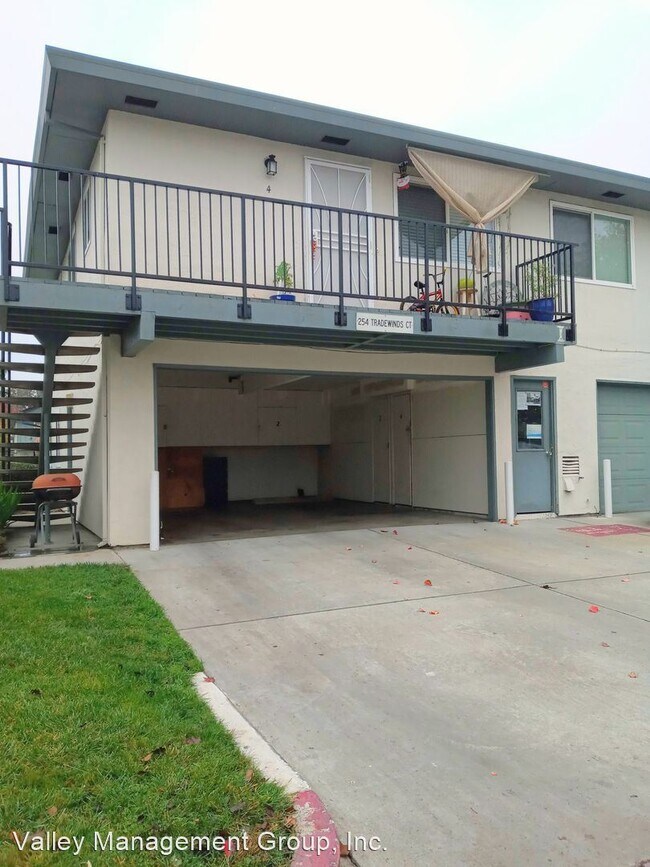 Building Photo - 2 br, 1 bath House - 254 Tradewinds Ct #2