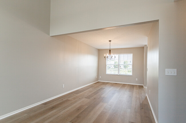 Building Photo - 7012 Churchhill Downs Dr