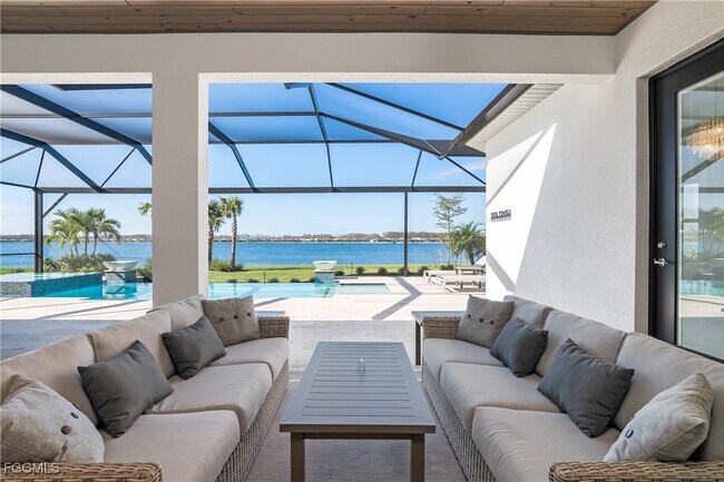 Foto del edificio - 13974 Blue Bay Cir
