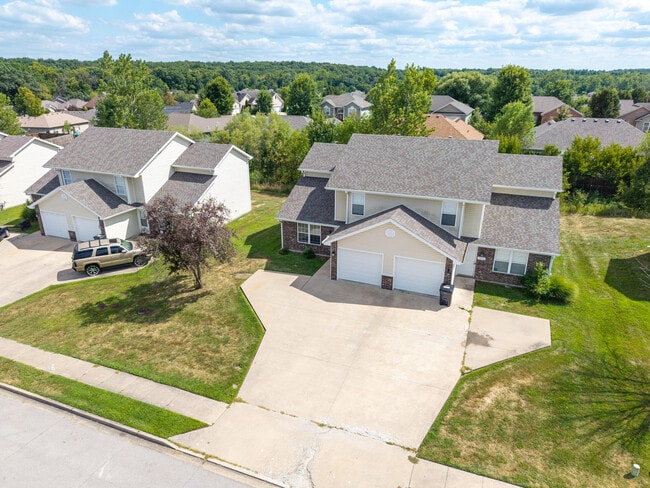 Building Photo - 5718 Canaveral Dr