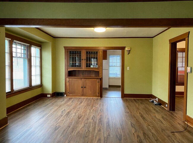 Building Photo - Sweet Home in The Dalles