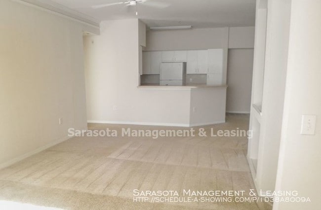 Building Photo - 4140 Central Sarasota Pkwy