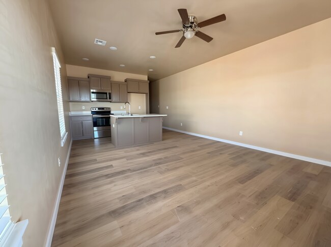 Foto del edificio - 1403 SW Bishop Rd