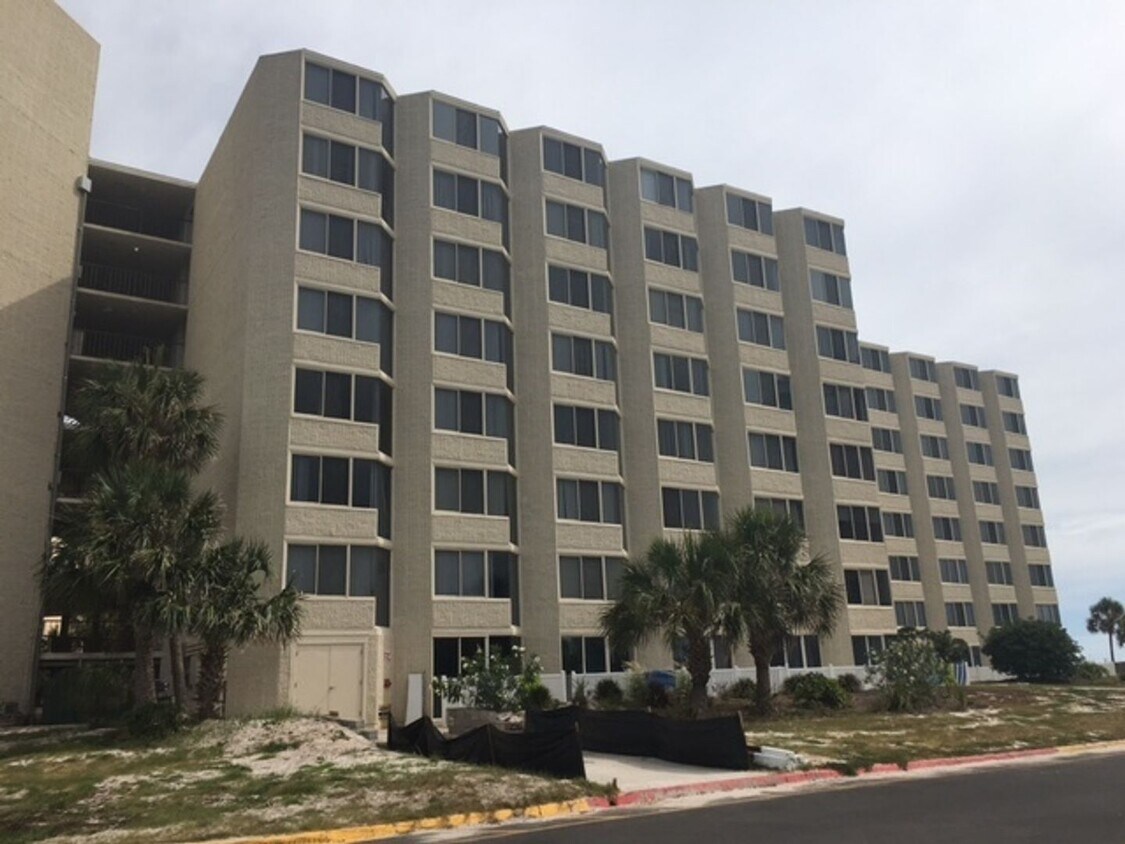 Foto principal - Top of Gulf Condos #404