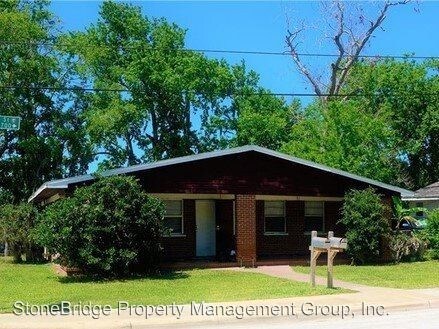 Foto principal - 748-750 Bethune St