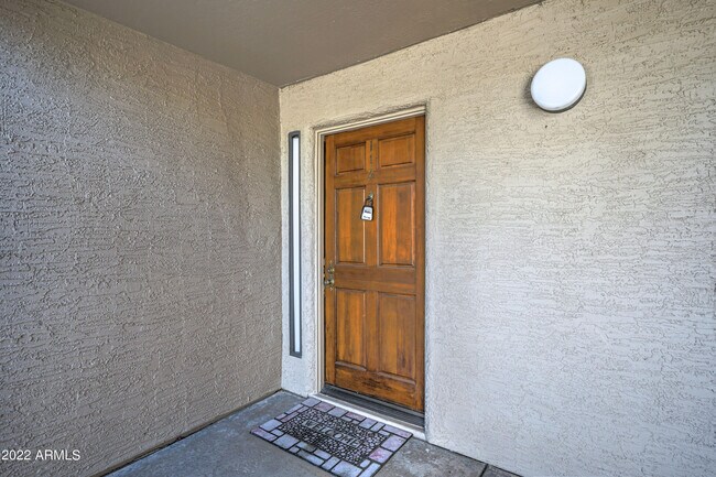 Building Photo - 9450 N 94th Pl