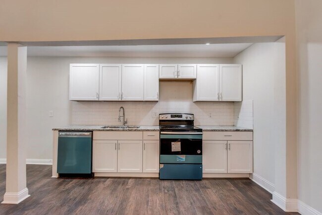 Foto del edificio - 4823 Ash Ln