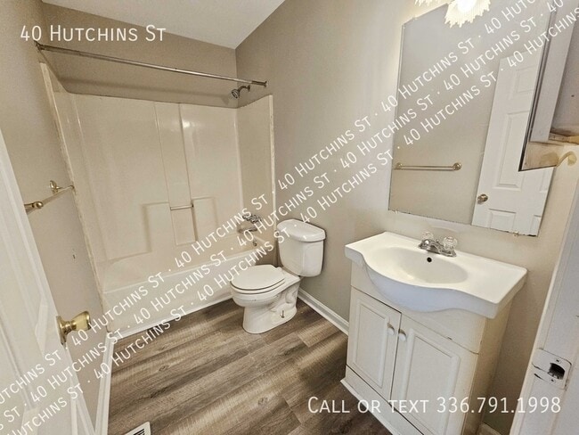 Building Photo - 40 Hutchins St