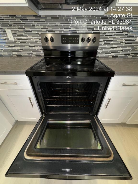 Foto del edificio - 8581 Agate St