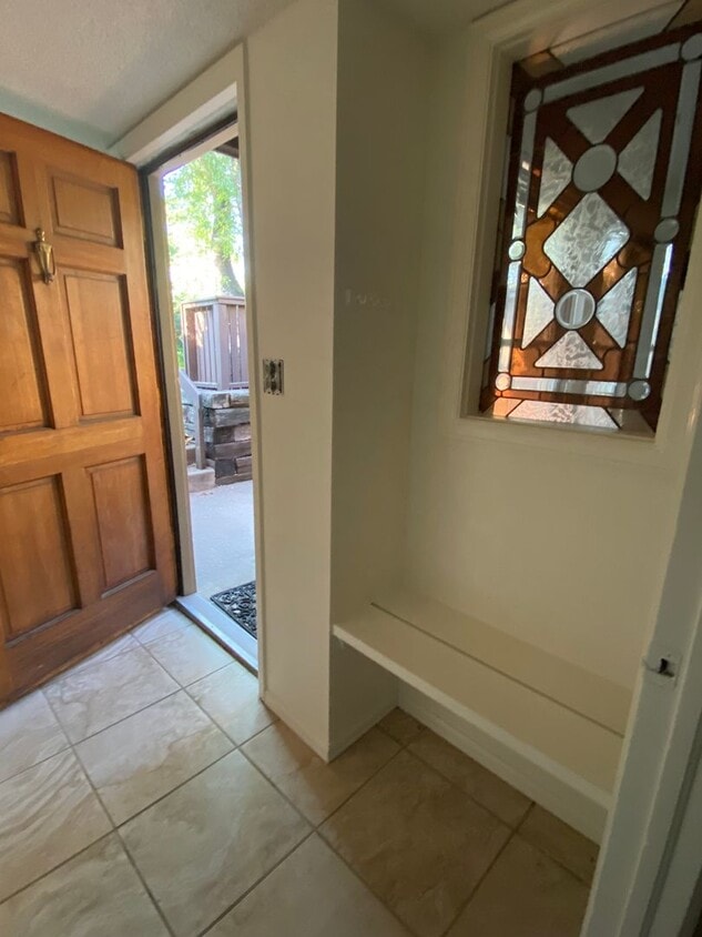 Primary Photo - 3Br/2Ba Condo in the Heart of Boulder