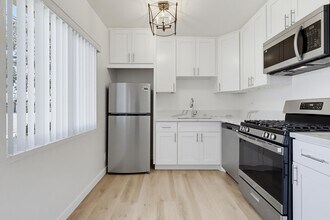 Interior Photo - 3636 W Imperial Hwy