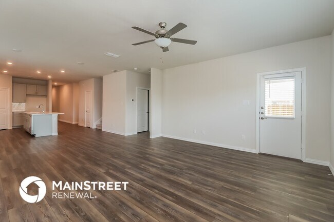 Foto del edificio - 6109 Fire Water Dr