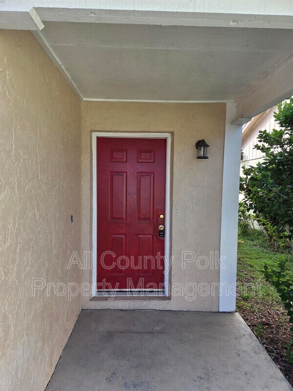 Foto del edificio - 1410 Bramblewood Dr
