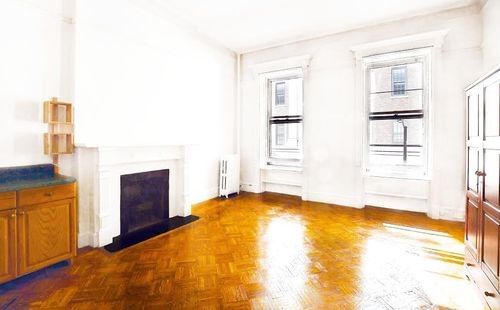 Primary Photo - 123 W 73rd St