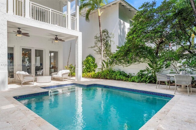 Foto del edificio - 6 Coconut Ln