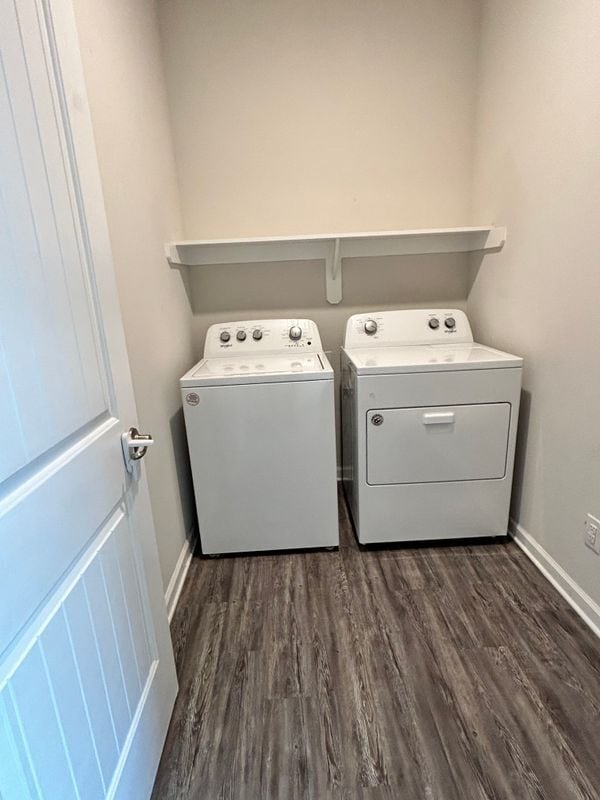 Foto del edificio - 1805 E Lakeshore Lndg Dr