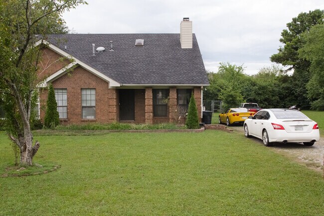 Front of House - 2572 Exeter Dr