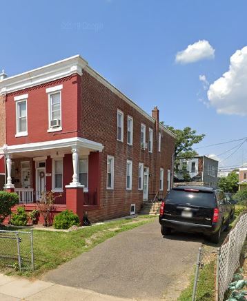 Building Photo - 1420 Princess Ave