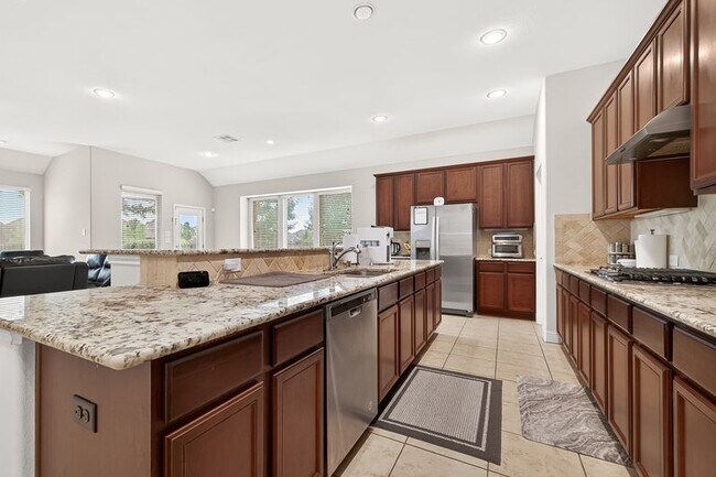 Foto del edificio - 9003 Gardenia Meadow Ln