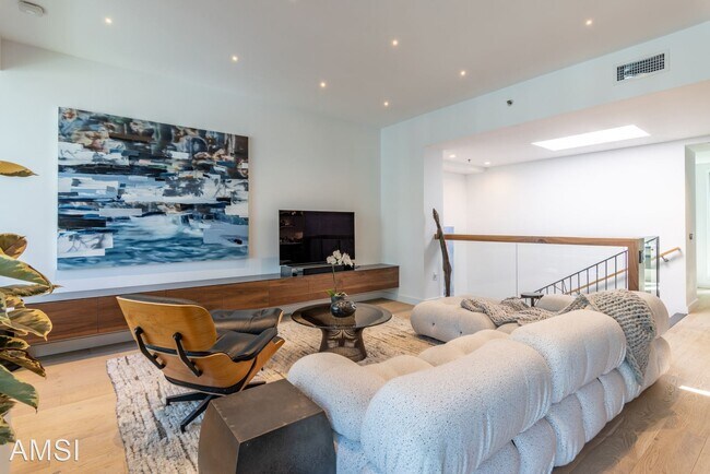 Foto del edificio - 3 br, 2.5 bath House - 489 Harrison Street...