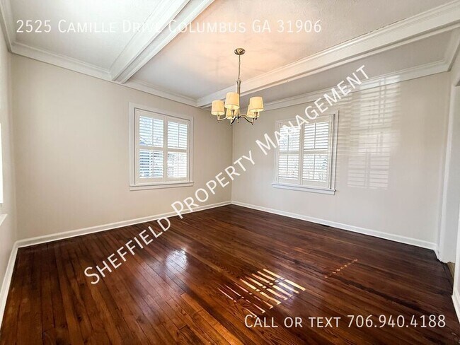 Foto del edificio - 2525 Camille Dr