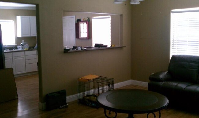 Building Photo - 3709 Dalraida Dr
